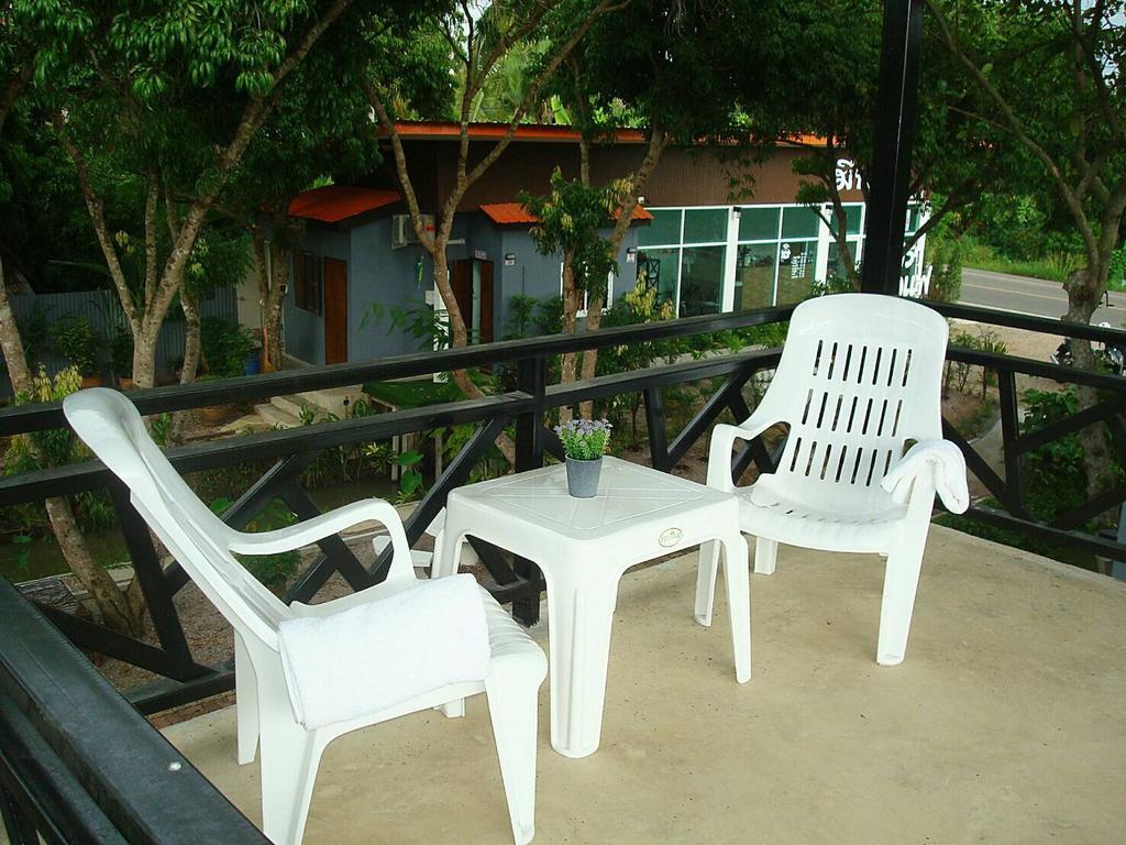 Meephawa Resort Ампхава Екстер'єр фото